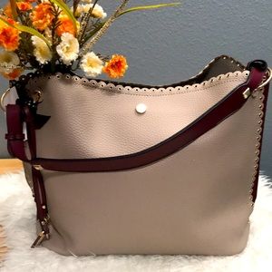 Gillian New York -Tan Burgundy Tote
